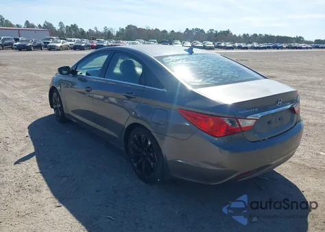 2013 Hyundai Sonata Gls z USA, uszkodzony, nr VIN 5NPEB4AC0DH531966